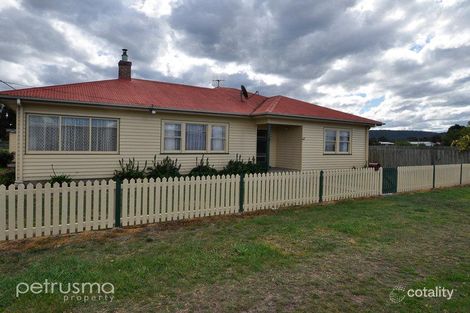 Property photo of 9/11 Charles Street Triabunna TAS 7190