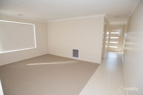 Property photo of 29 Falkland Road Craigieburn VIC 3064