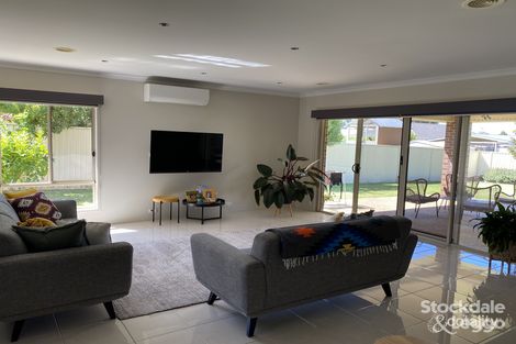 Property photo of 8 Dalmahoy Court Shepparton VIC 3630