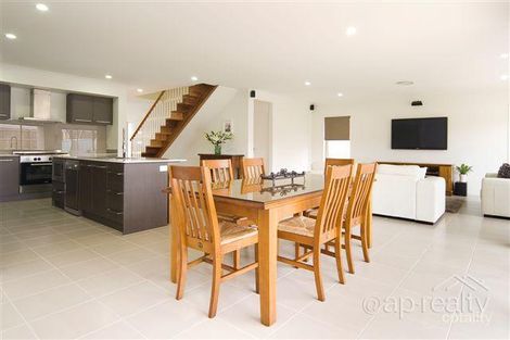 Property photo of 31 Gardenia Circuit Heathwood QLD 4110