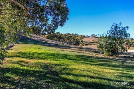 70 Moculta Rd, Angaston, SA 5353