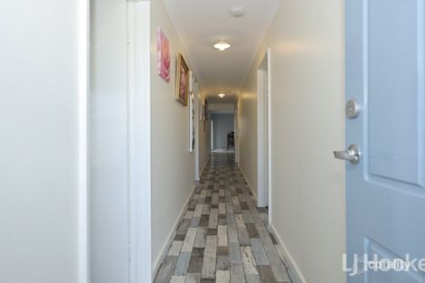 Property photo of 32 Potton Rise Alkimos WA 6038