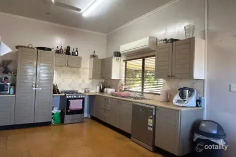 Property photo of 28 Mabel Street Cunnamulla QLD 4490