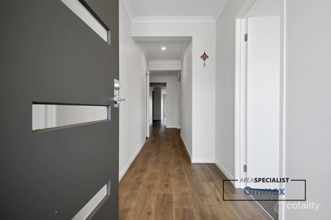 Property photo of 20 Bishopgate Boulevard Bonnie Brook VIC 3335