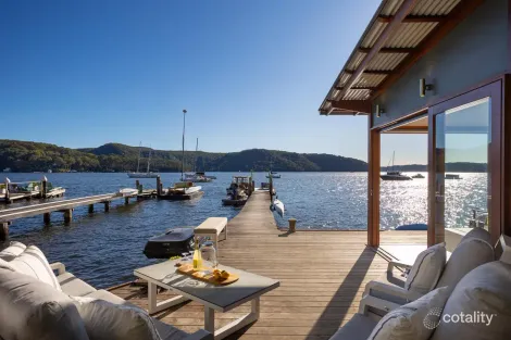 Property photo of 61 Robertson Road Scotland Island NSW 2105