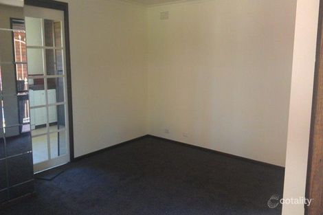 Property photo of 3 Pinoak Court Highton VIC 3216