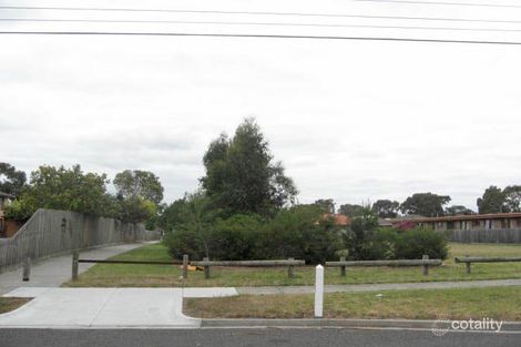 13r Fairway St, Frankston, VIC 3199