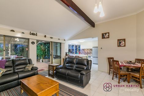 Property photo of 23 Hampshire Gardens Parmelia WA 6167