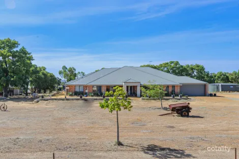 Property photo of 193 Turtledove Drive Lower Chittering WA 6084