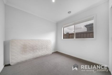 Property photo of 34 Anglers Avenue Point Cook VIC 3030