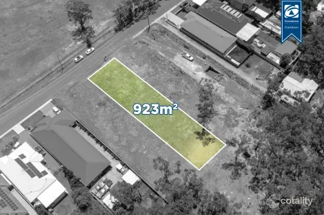 Property photo of 36 Pleasure Point Road Pleasure Point NSW 2172