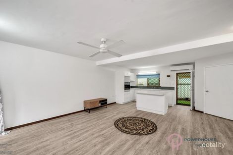Property photo of 10/98-100 Martyn Street Parramatta Park QLD 4870
