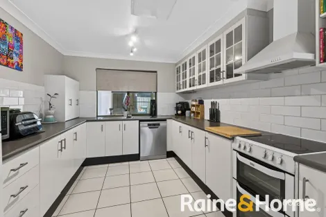 Property photo of 3 Buckingham Drive Dubbo NSW 2830