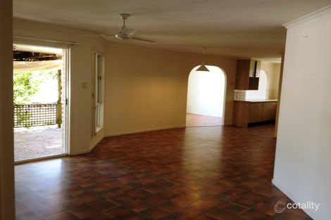 Property photo of 25 Waratah Crescent Tannum Sands QLD 4680