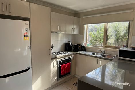 Property photo of 2/35 Fernwood Road Narre Warren VIC 3805