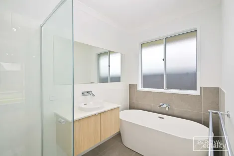 Property photo of 64 Commander Street Thrumster NSW 2444