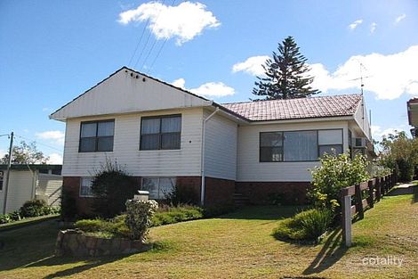 4 Palmer Pde, Cardiff Heights, NSW 2285