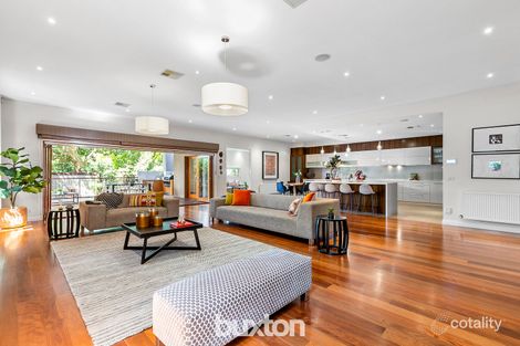 Property photo of 50 Josephine Avenue Mount Waverley VIC 3149