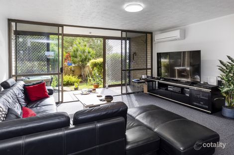 Property photo of 5/2 T E Peters Drive Broadbeach Waters QLD 4218