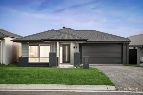 13 Heathcote St, South Ripley, QLD 4306