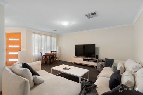 Property photo of 25 Shiralee Bend Carramar WA 6031
