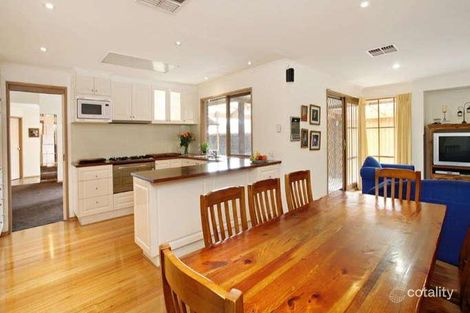 Property photo of 5 Heath Court Mornington VIC 3931