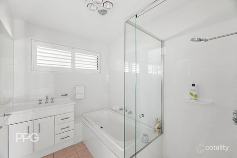 Property photo of 6 Caralee Court Ocean Grove VIC 3226