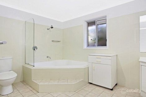 Property photo of 17/4 Feldspar Road Eagle Vale NSW 2558