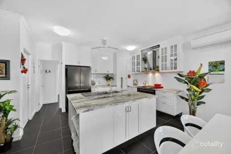 Property photo of 6 Woodcote Bend Shaw QLD 4818