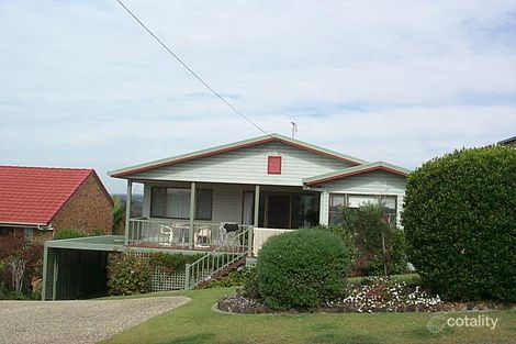 35 Tantula Rd E, Alexandra Headland, QLD 4572