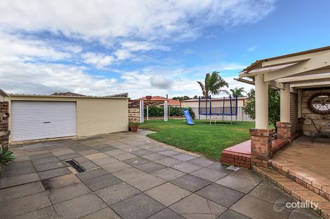 Property photo of 105 Charthouse Road Waikiki WA 6169