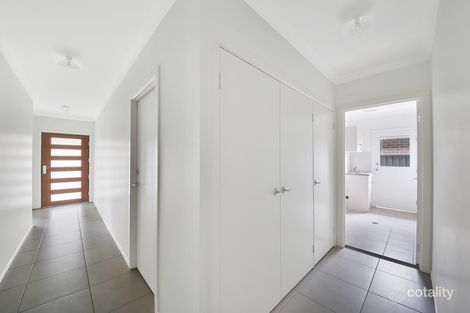 Property photo of 34 Geddes Street Spring Farm NSW 2570