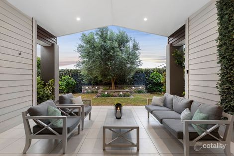 Property photo of 15 Fallon Drive Middle Ridge QLD 4350