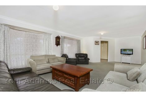 Property photo of 14 Vernon Court Heritage Park QLD 4118