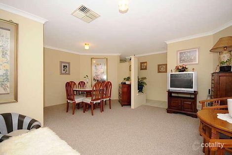 Property photo of 11 Meadow Grove Leeming WA 6149
