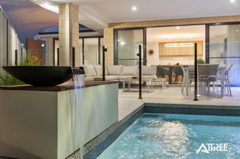 7 St Pierre Turn, Piara Waters, WA 6112