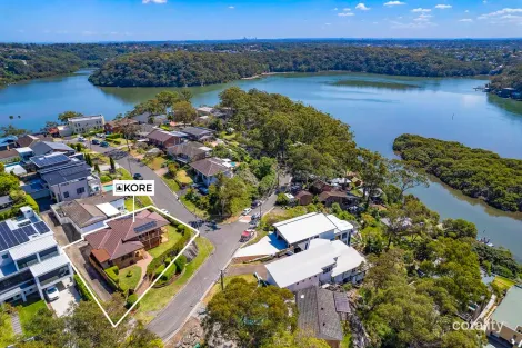 Property photo of 2 Cranbrook Place Illawong NSW 2234