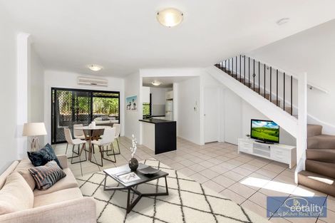 Property photo of 4/77 Depper Street St Lucia QLD 4067