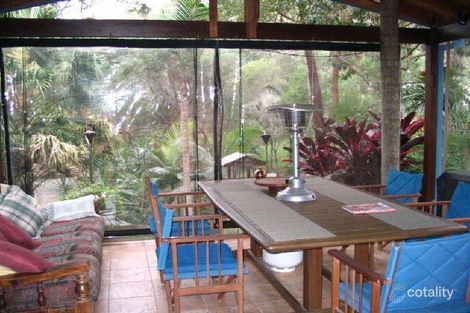 Property photo of 4 Curringa Court Tallebudgera QLD 4228