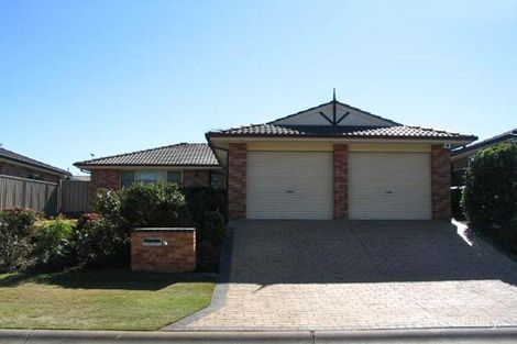 8 Sunbird Cl, Hinchinbrook, NSW 2168
