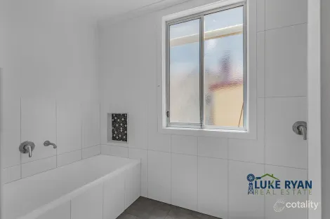 Property photo of 19 King Street Rochester VIC 3561