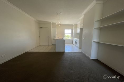 Property photo of 25/12-18 Bayview Street Runaway Bay QLD 4216