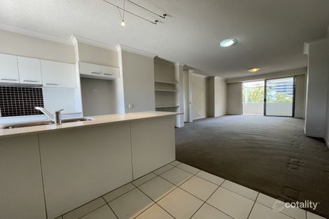 Property photo of 25/12 Bayview Street Runaway Bay QLD 4216