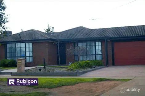 10 Gunnawarra Rd, Kurunjang, VIC 3337