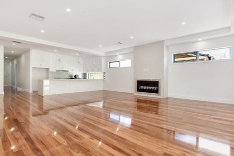 Property photo of 131 Halsey Road Henley Beach South SA 5022