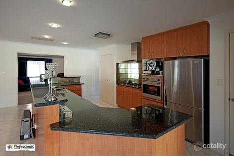 Property photo of 11 Springview Circle Bennett Springs WA 6063
