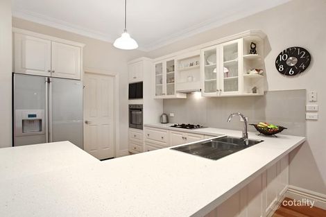 Property photo of 9 Clearwater Close Eltham VIC 3095