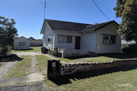 8 Lynwood Ave, The Entrance, NSW 2261