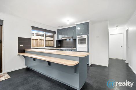 Property photo of 109 Gipps Crescent Cranbourne North VIC 3977