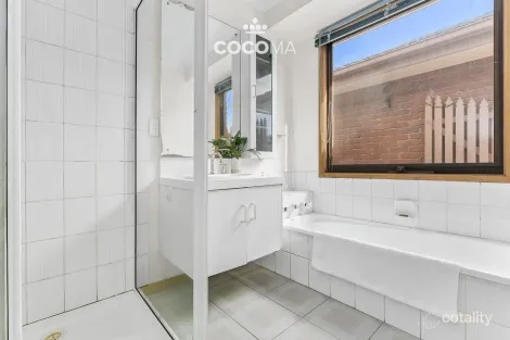 Property photo of 7 Cameron Place Keysborough VIC 3173